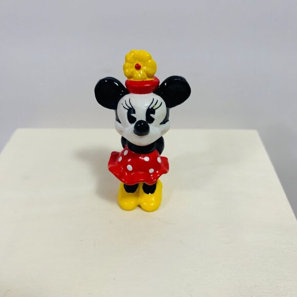 Disney Minnie Mouse Pie Eyes Plastic Figurine Cake Topper - Picture 2 of 5